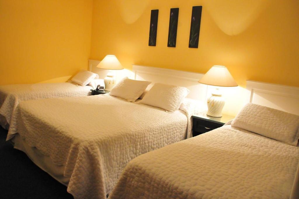 Hotel Urbano Carmelo Værelse billede